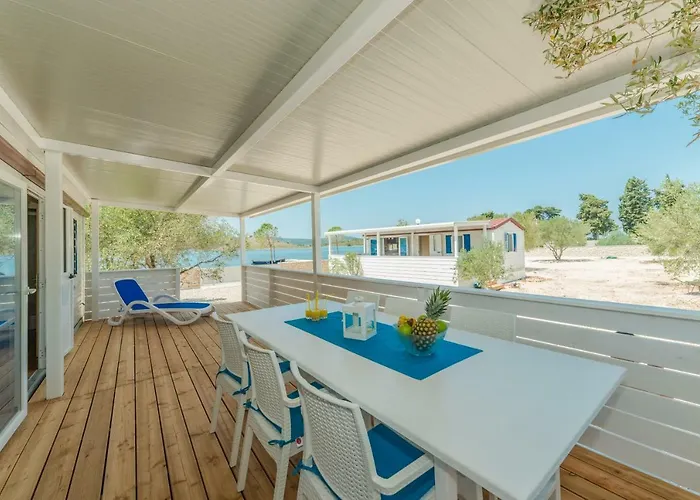 Mobile Laguna 3* סבטי פטר